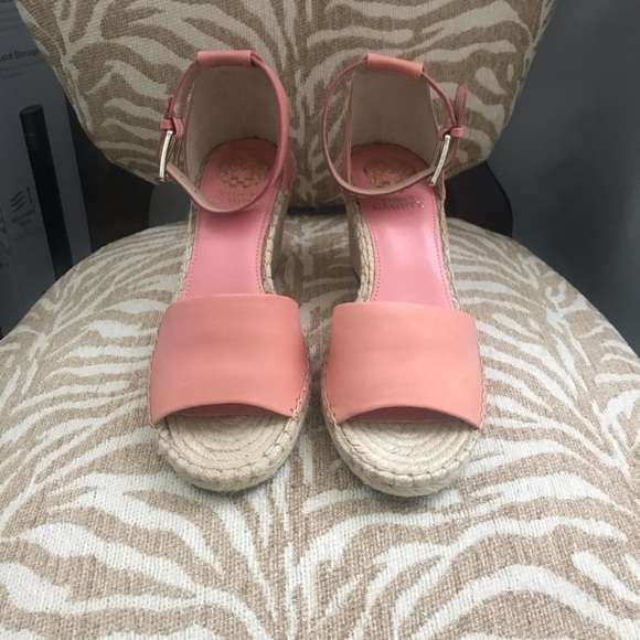 Pretty wedge sandals - Picture 4 of 6